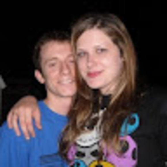 Meet your Posher, Katie - Picture 1 of 1